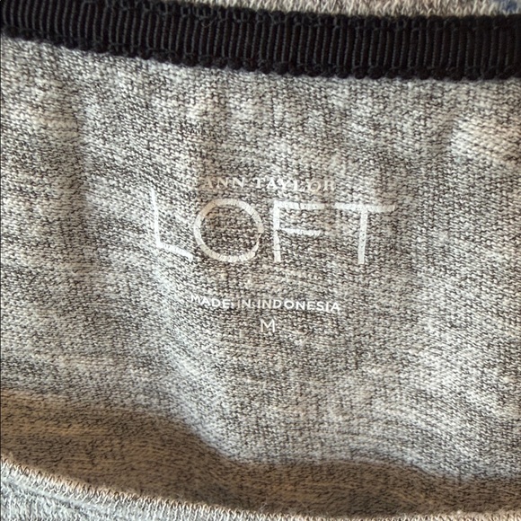 LOFT Gray Short Sleeve Tee with Black Bow and Beaded Accent - Picture 2 of 5